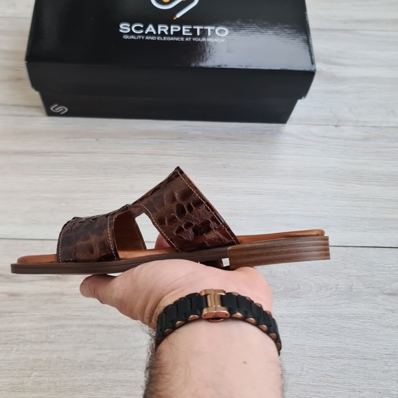 Premium Leather Men's Sandal in Brown - Picture 2 of 4